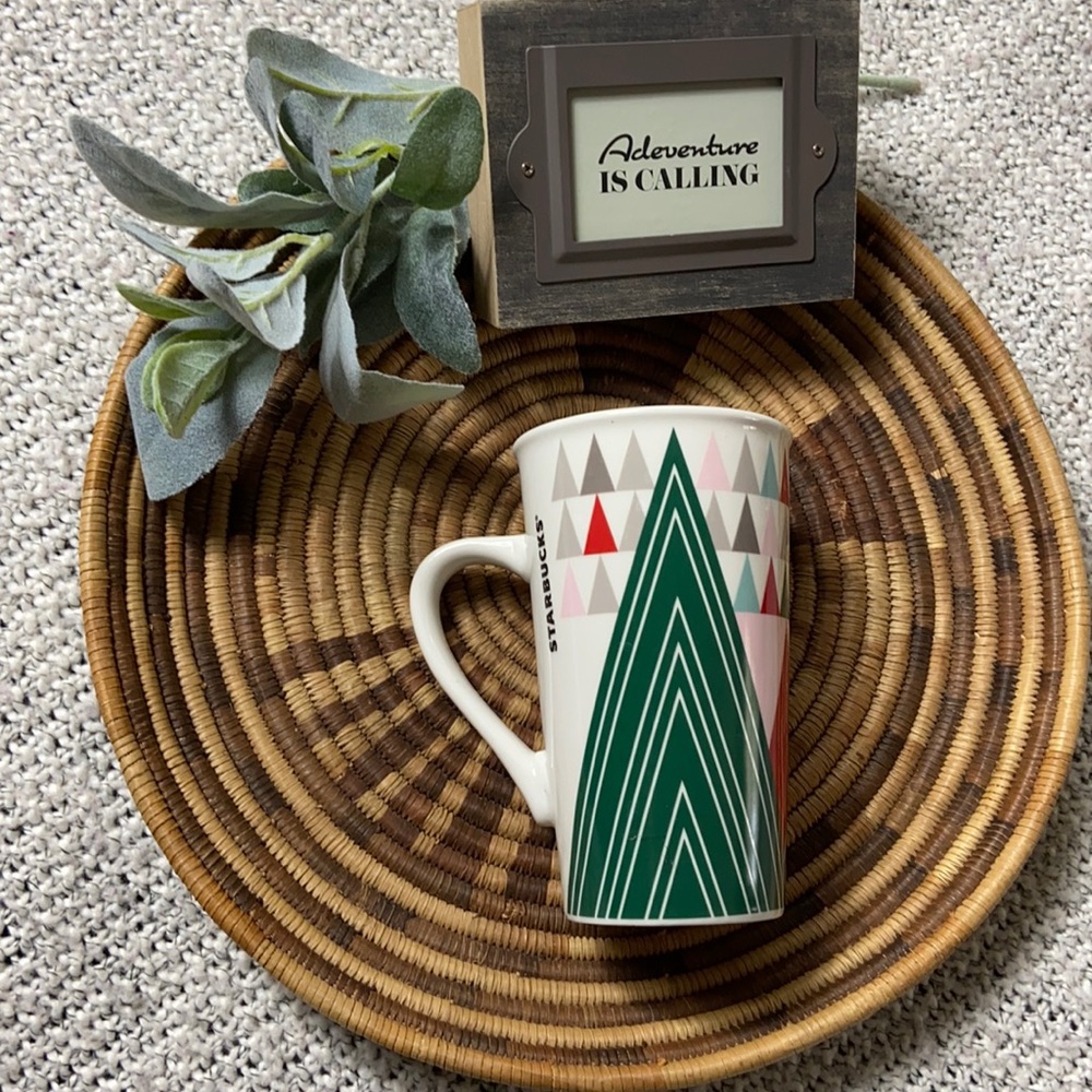 16 OZ Starbucks holiday mug